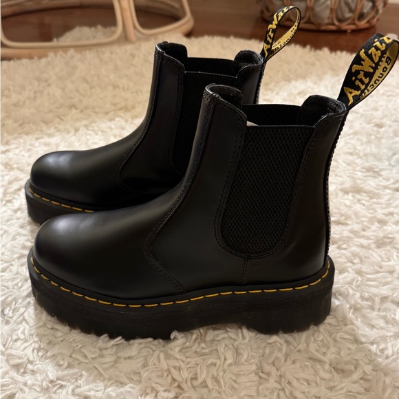 Dr. Martens 2976 SMOOTH LEATHER PLATFORM CHELSEA BOOT (with original packaging) - Picture 4 of 10